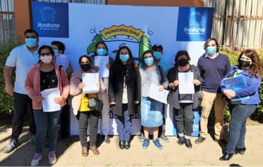 Municipio de Hualañé entregó resolución sanitaria a siete emprendedores