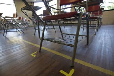 Confirman detención de estudiantes que participaron de violenta riña en liceo curicano