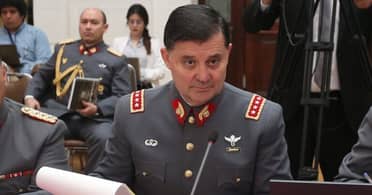 General Ricardo Martínez renunció a la Comandancia del Ejército tras ser citado a declarar como inculpado por fraude