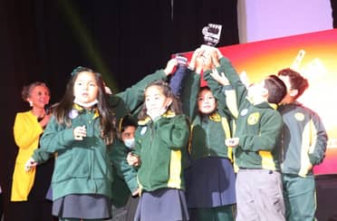 Molina Fest 2022 premió a estudiantes que realizaron videos contra el ciberbullying