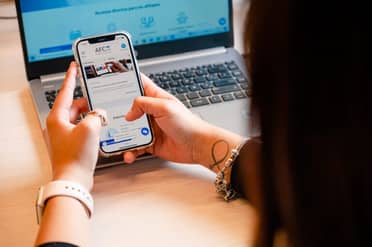 Administradora de Fondos de Cesantía invita a trabajadores a cobrar seguro desde su página web