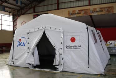 Municipio de Licantén recibió 20 carpas para emergencias de parte de Agencia de Cooperación de Japón