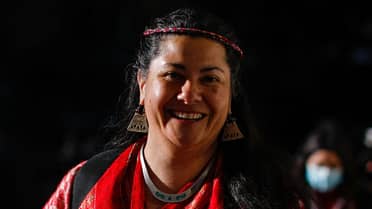 Convencional Elsa Labraña ironiza por ausencia de ex presidentes en acto de cierre: "Tenía tantas cosas que decirles"