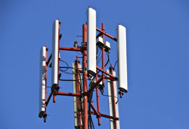 Vecinos de Hualañé rechazan instalación de antena de telefonía móvil en el centro de la ciudad