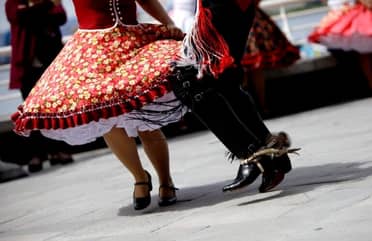 Comienza primer Campeonato Nacional de Cueca Juvenil del Mataquito con participación de 15 regiones