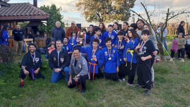 Academia Kenpo Karate de Curicó celebró su aniversario número 27