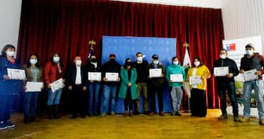 Agricultores curicanos recibieron beneficio para enfrentar emergencia agrícola