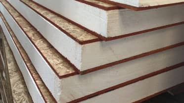 Aclaran millonaria estafa en compra de 100 paneles SIP en Sarmiento