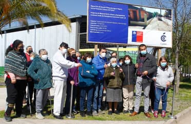 Inauguran nuevas veredas en la Villa Pedro Nolasco y Aguas Negras I etapa