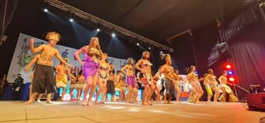 Estudiantes se lucieron en la inauguración de la Fiesta de la Chilenidad