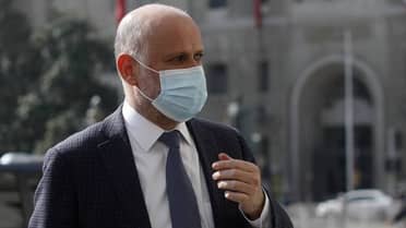 Senador por el Maule abandona sesión por Covid-19 positivo