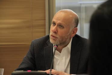 Senador Elizalde afirma que “Mesa Paralela” se creó para hacer fracasar el nuevo proceso constitucional