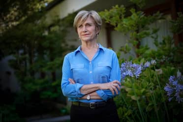 Evelyn Matthei por indultos: "El Presidente Boric no está cuidando la democracia"