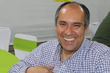 Pesar en la comunidad por fallecimiento de querido profesor en Curicó