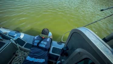 Lago Vichuquén: Toma de muestras busca establecer si contaminación es perjudicial para la salud de las personas