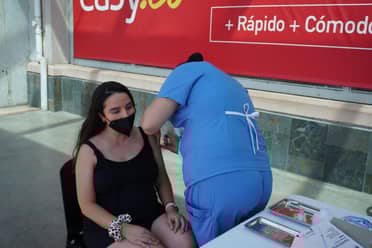 En el Mall Curicó se realizan PAP y vacunación contra el Covid-19