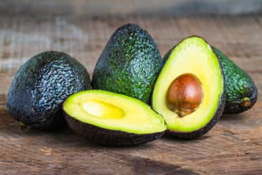 Expertos sostienen que el valor del kilo de palta se aproximaría a $10.000 pesos