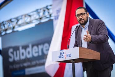 Subdere destaca la inversión de más de $218 mil millones en recuperación de espacios públicos y acceso a servicios básicos