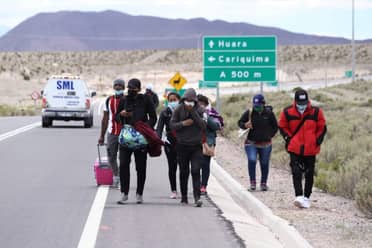 Con votos en contra del PC y Frente Amplio: Diputados despachan a ley control policial migratorio
