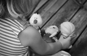Hombre que abusó sexualmente de niña de tres años cumplirá condena en libertad