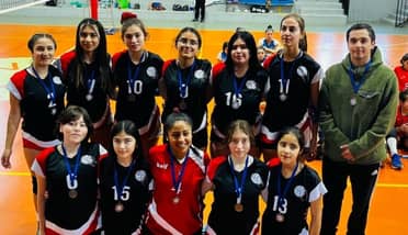 Curicó clasifica la fecha final de la Liga Nacional de Vóleibol Sub-15