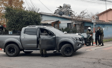 Carabineros detuvo a dos sujetos por receptación de camioneta robada en Curicó