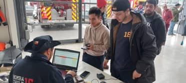 Rescate Agreste de Santiago apoyará búsqueda de bombero desaparecido en Linares