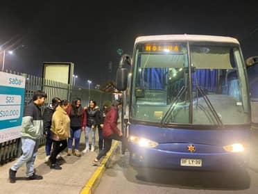 Municipio de Molina implementa bus gratuito para estudiantes nocturnos