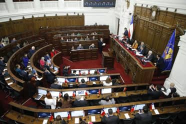 23% de los chilenos rechazará la propuesta del Consejo Constitucional, según encuesta