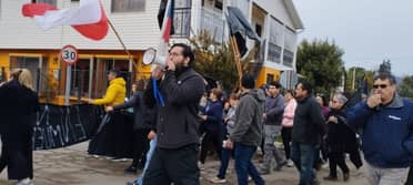 Movimiento ciudadano “Unidos por Licantén” exige ayuda del Estado por daños tras inundaciones y cierre de Licancel