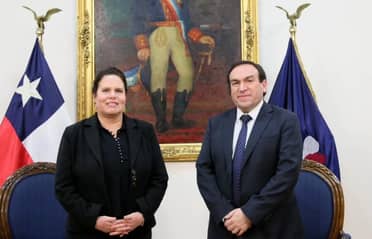 Diputado Donoso y ministra de Defensa evaluaron desempeño de las Fuerzas Armadas durante emergencia en el Maule