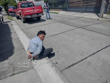 Vecinos frustran robo y retienen a delincuente en Santa Fe