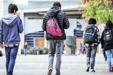 Gobierno anuncia que en el 2024 presentarán proyecto para condonar el CAE