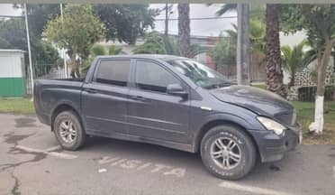 Carabineros de Curicó recuperó camioneta robada en Ñuñoa y detuvo a sujeto que la conducía en estado de ebriedad