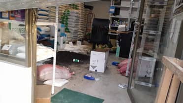 Millonario robo a local de insumos agrícolas en el Portal Tutuquén de Curicó