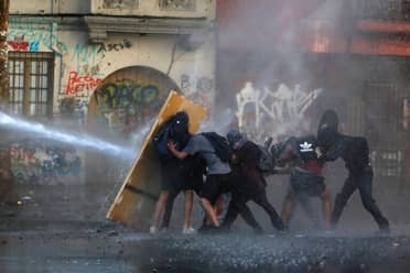 Condenas desde estafa hasta abuso sexual: Contraloría revela graves falencias en pensiones de gracia del estallido