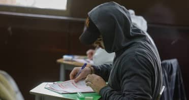 Solo dos colegios municipales sobresalieron entre los 100 establecimientos con mejor rendimiento en la PAES