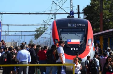 Tren más rápido de Sudamérica realizó primer viaje de Santiago a Curicó