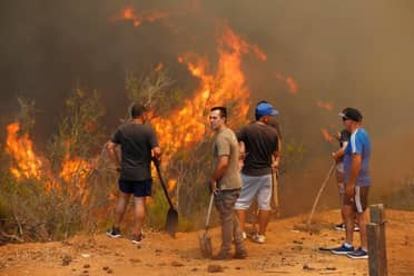 Aumentan a 132 los fallecidos por incendios forestales en la región de Valparaíso
