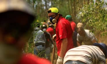 Armada solicita voluntarios para distribuir ayudas a damnificados en Valparaíso