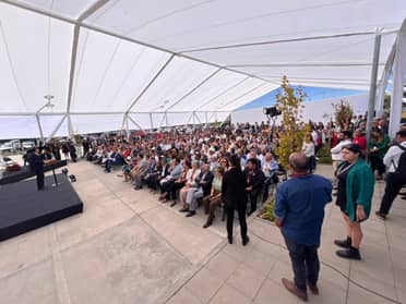 Concejal extrañado por ausencia del Dr. Canteros en discursos inaugurales del Hospital de Curicó