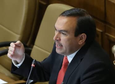 UDI asegura que Tricel rectificó resultados a favor de Felipe Donoso en el Distrito 17