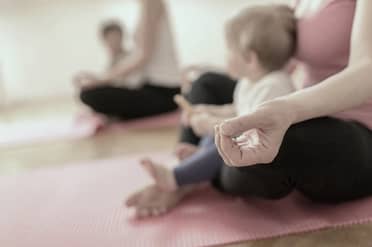 Corporación de Deportes celebrará con sesión de yoga a las madres en Sarmiento