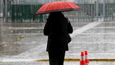 Dirección Meteorológica emitió alerta por lluvias en zona centrosur y Senapred anticipa aluviones