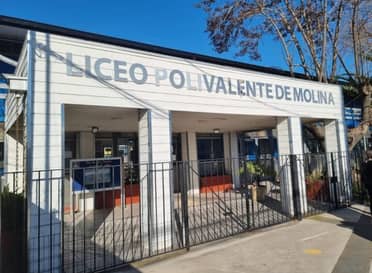 Hoy termina investigación previa por denuncias de acoso laboral tras suicidio de profesor en el Liceo Polivalente de Molina