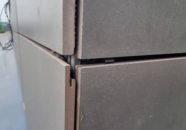 Excontratista que construyó Hospital de Curicó advierte fallas estructurales en el edificio