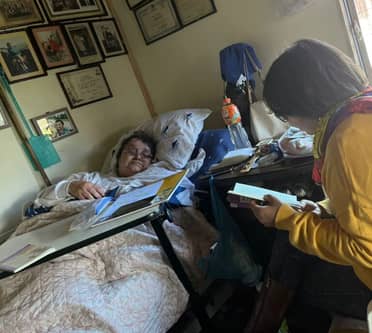 Realizan invitación a personas adultos mayores para jornadas de lectura en Rauco