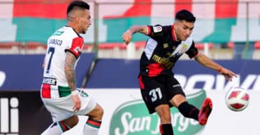 "Nicolás (Barrios) debe decidir si va a optar por el fútbol o por otra forma de vida"
