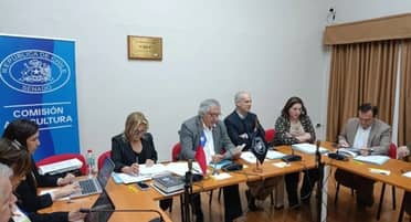 Senadores participaron de la Comisión de Agricultura que sesionó en la UTalca