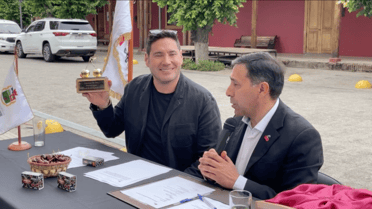 Romeral lanza la nueva versión del "Festival de la Guinda" con Pancho Saavedra y Begoña Basauri